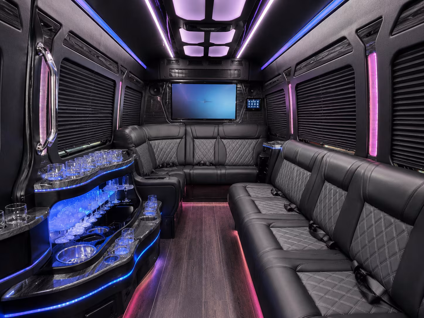 bus rentals for groups traveling to richmond and d c concert venues