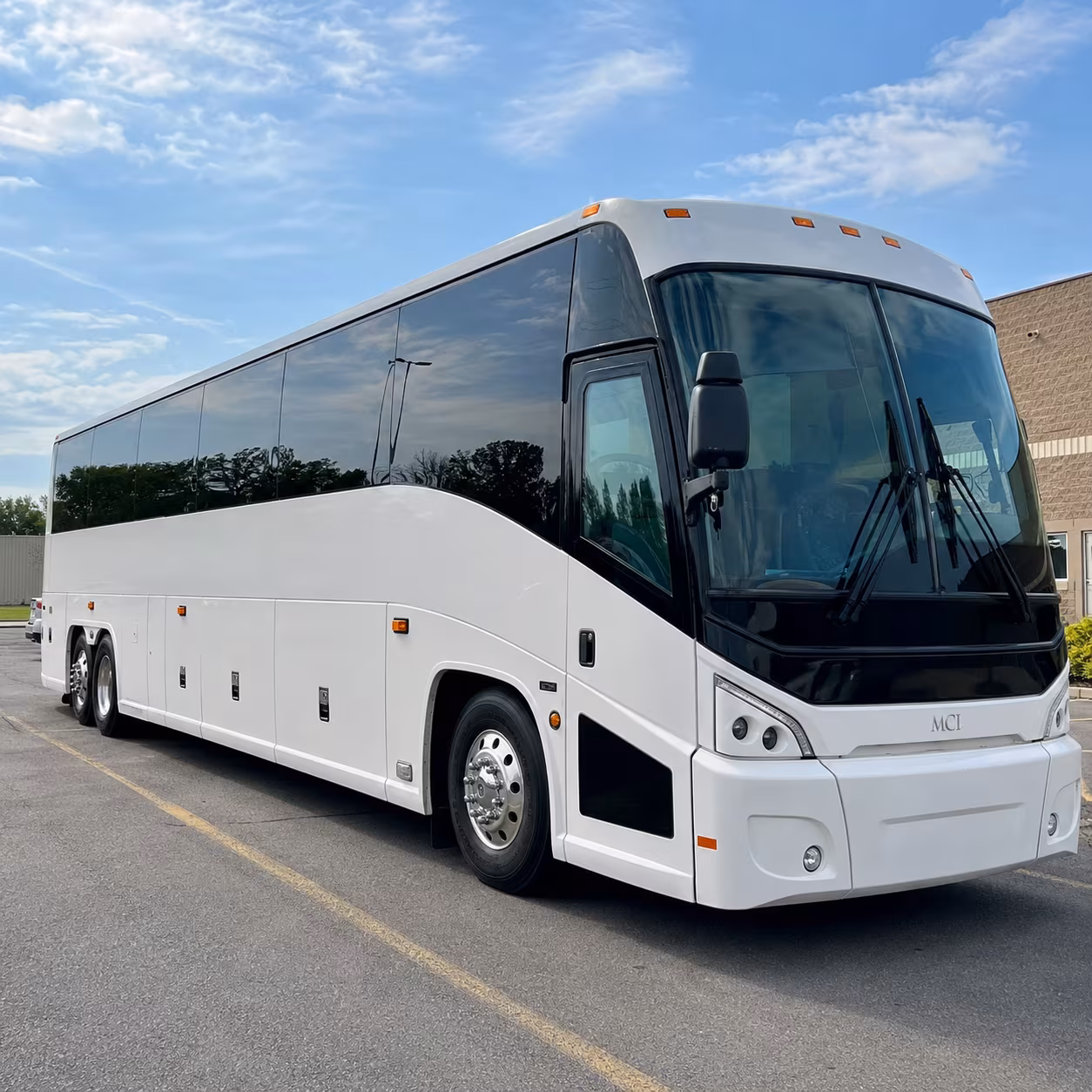 chesapeake 56 passenger charter bus