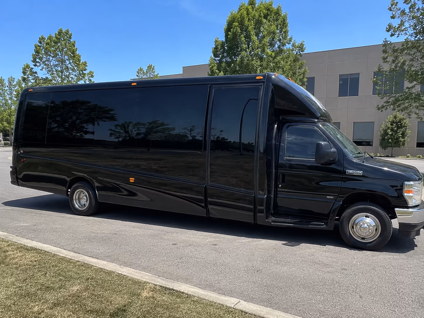 chesapeake area breweries hampton roads craft beer scene party bus