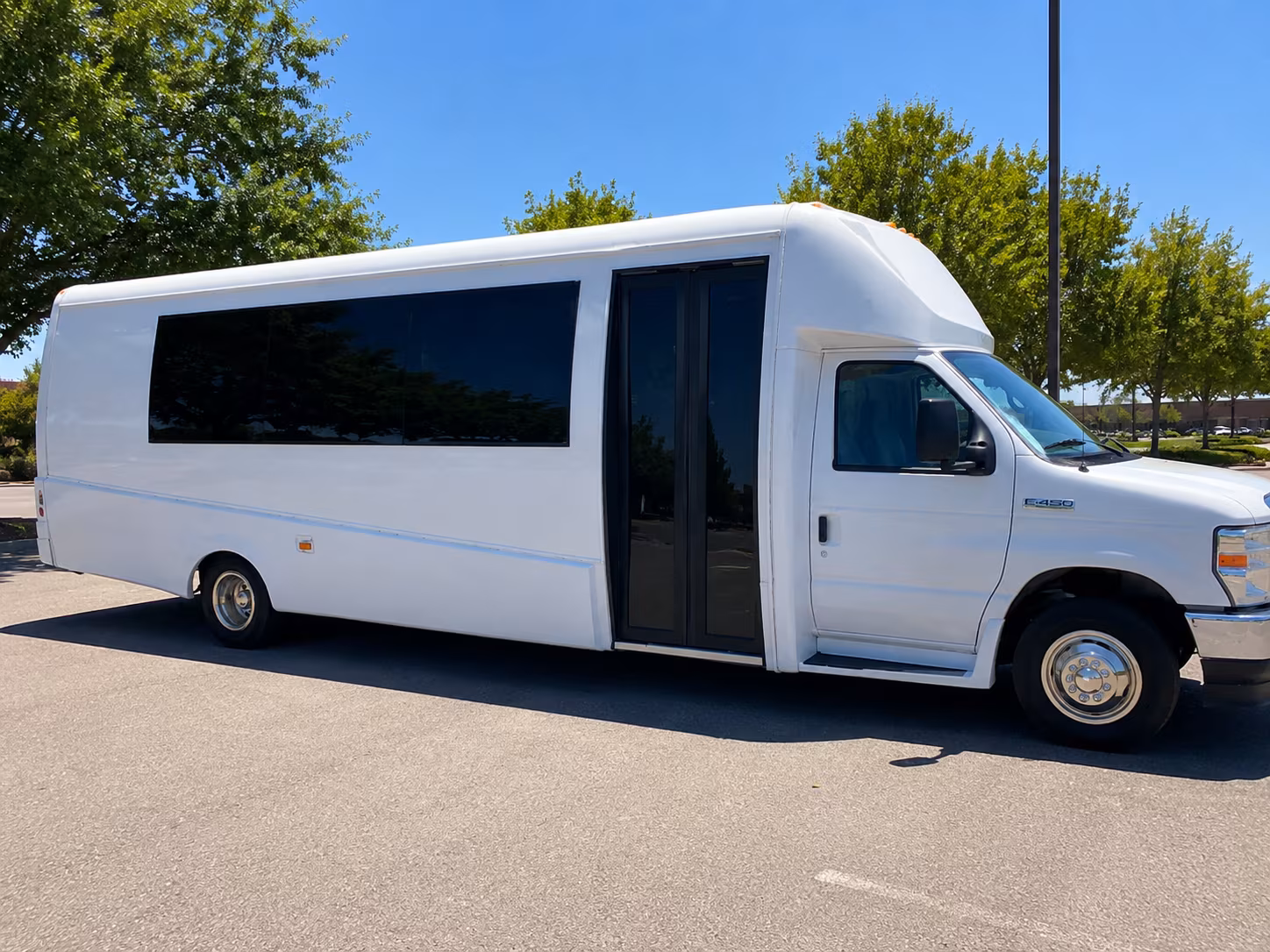 chesapeake area concert venues party bus rental