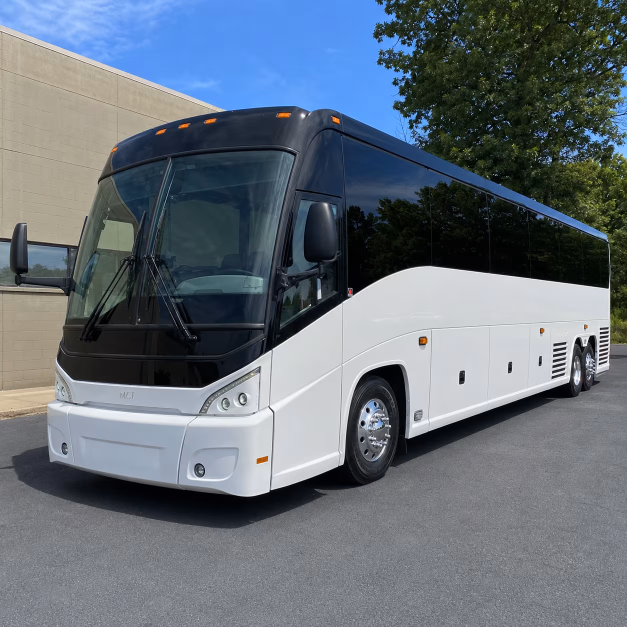 chesapeake charter bus rentals for naval station norfolk movements