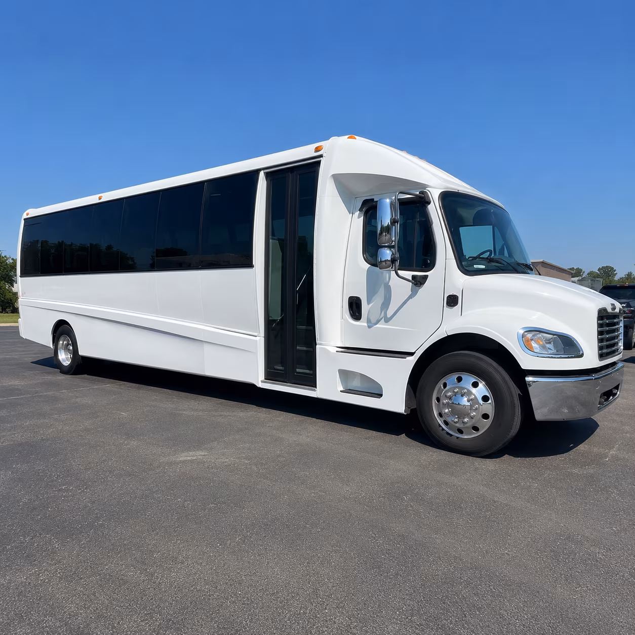 corporate airport transfer buses between chesapeake and norfolk international