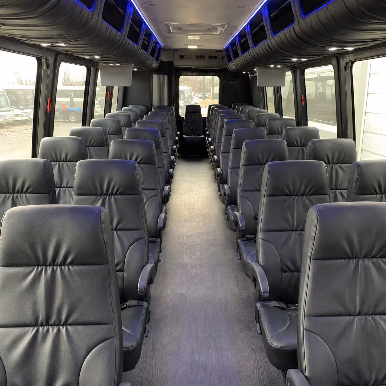 minibus and sprinter van rentals for small chesapeake business teams