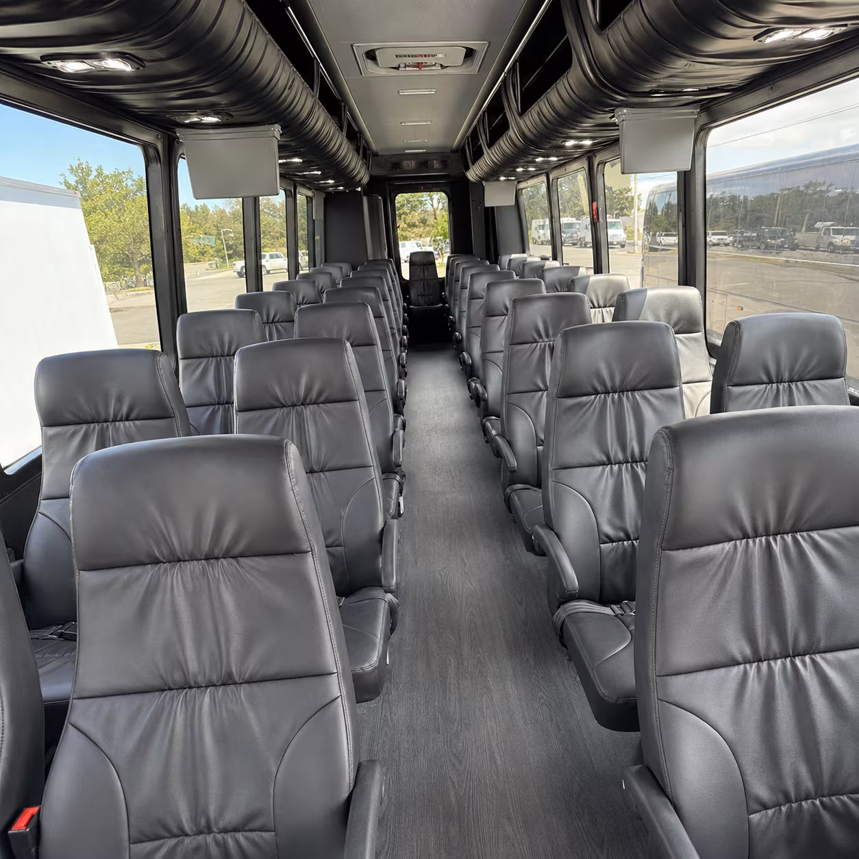 shuttle buses for chesapeake wedding guests between hotels and venues